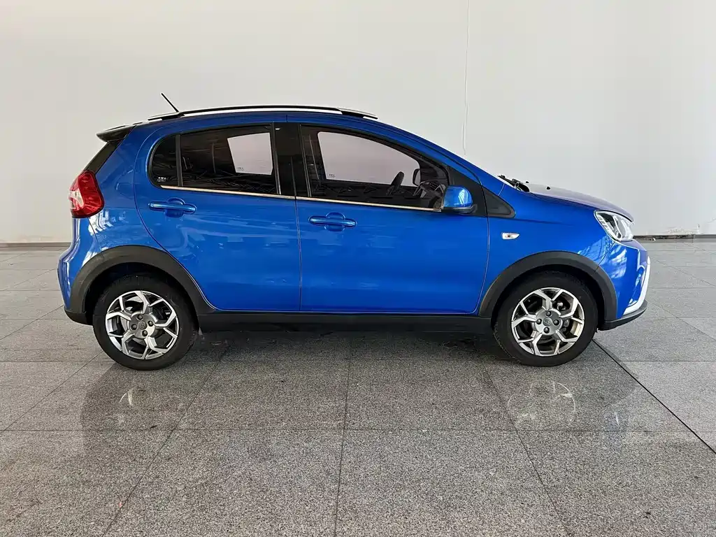 Geely Vision X1 — фото 3
