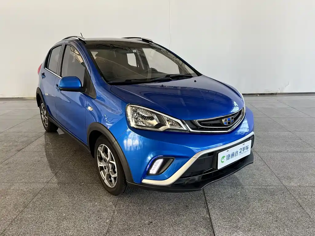 Geely Vision X1 — фото 4