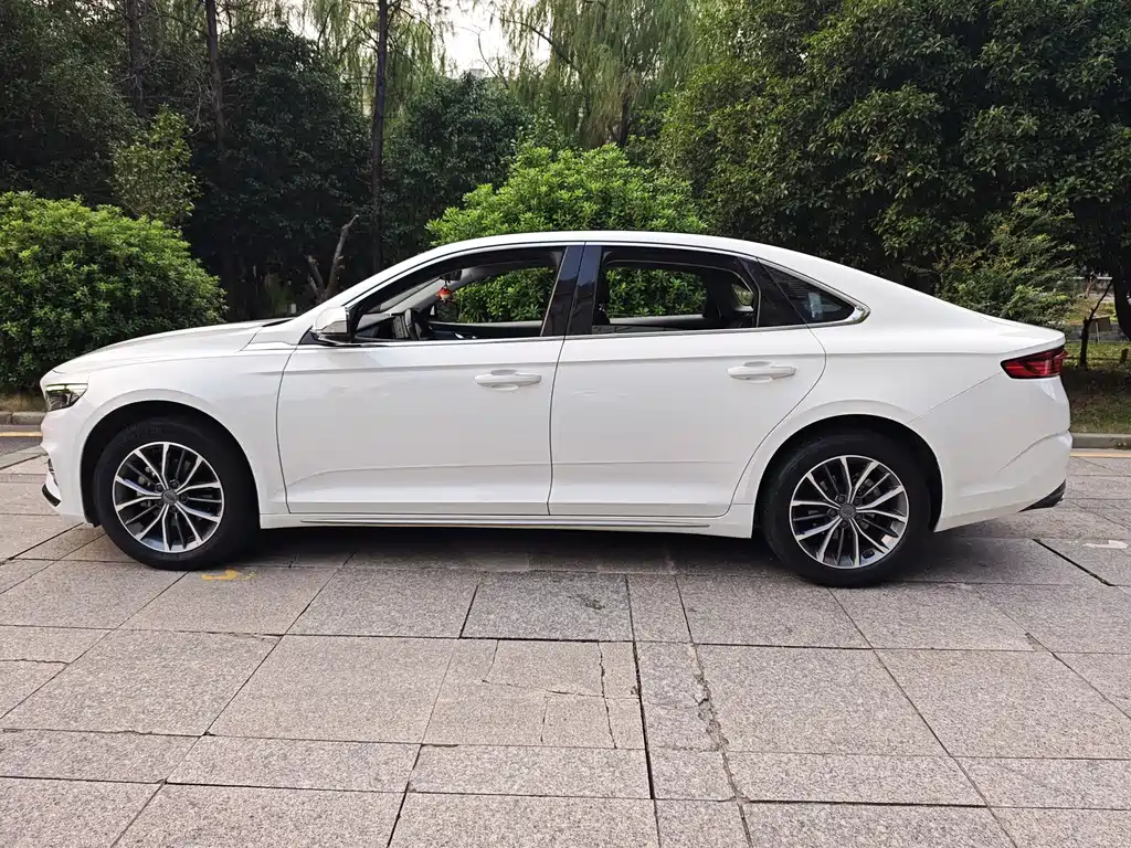 Geely Xingrui — фото 11
