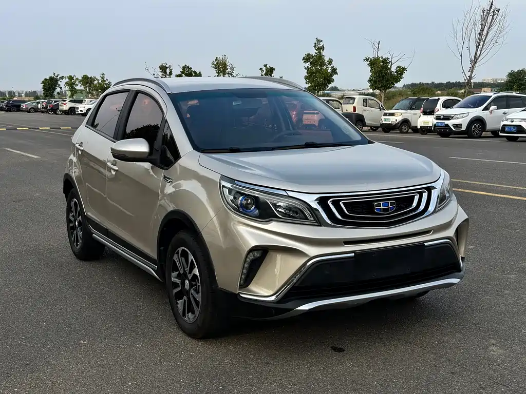 Geely Vision X3 — фото 4