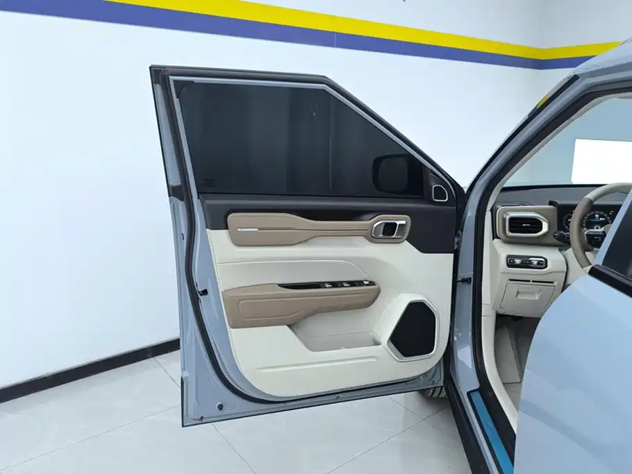 Geely Icon — фото 7