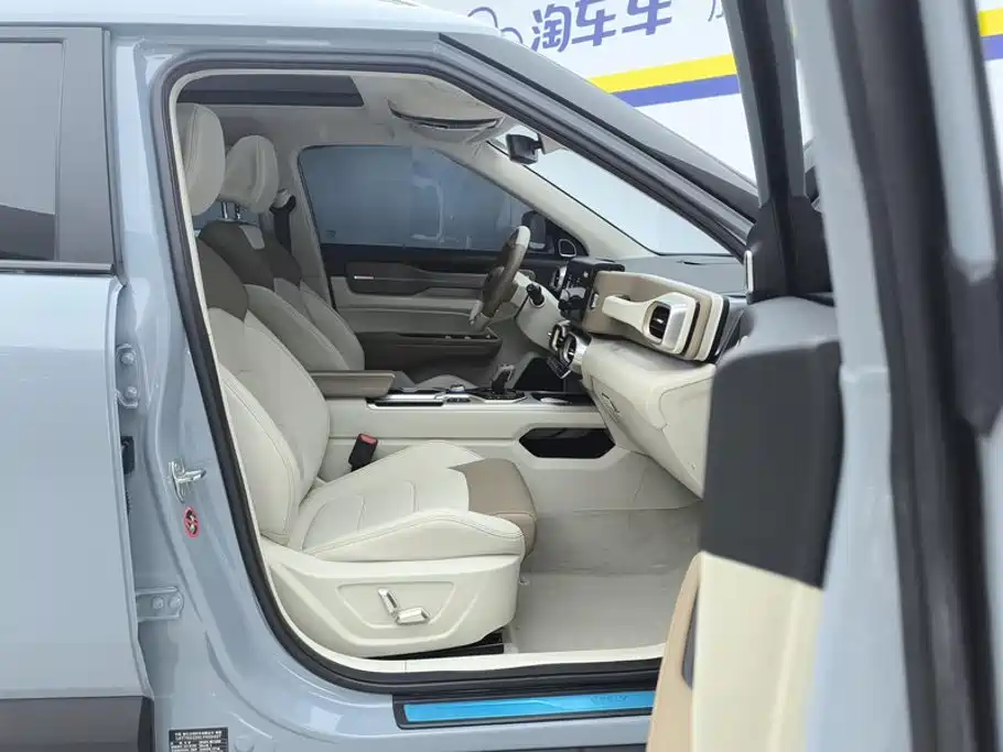 Geely Icon — фото 8