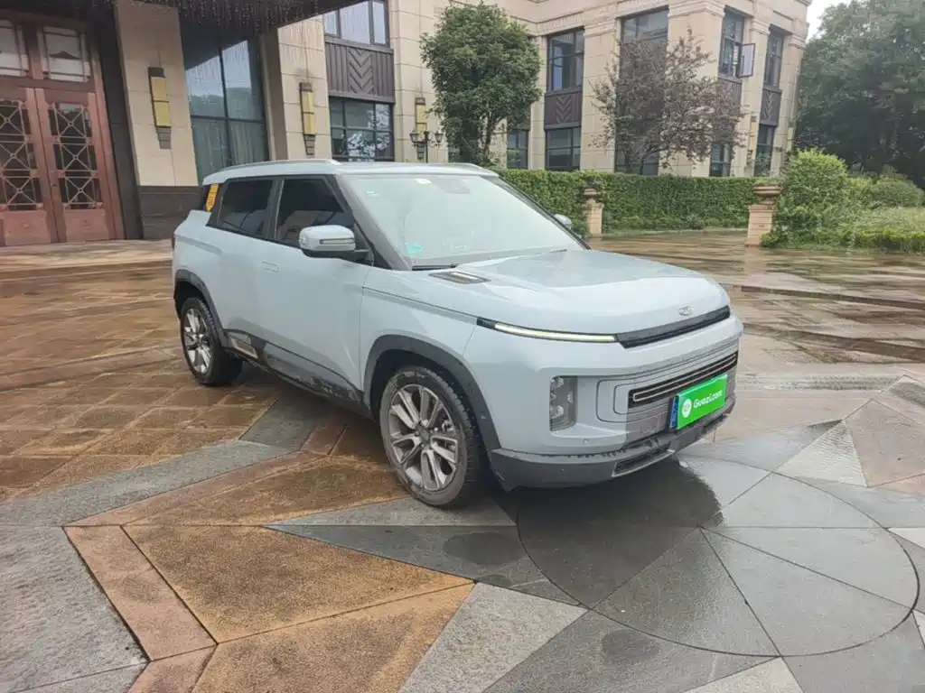 Geely Icon — фото 4