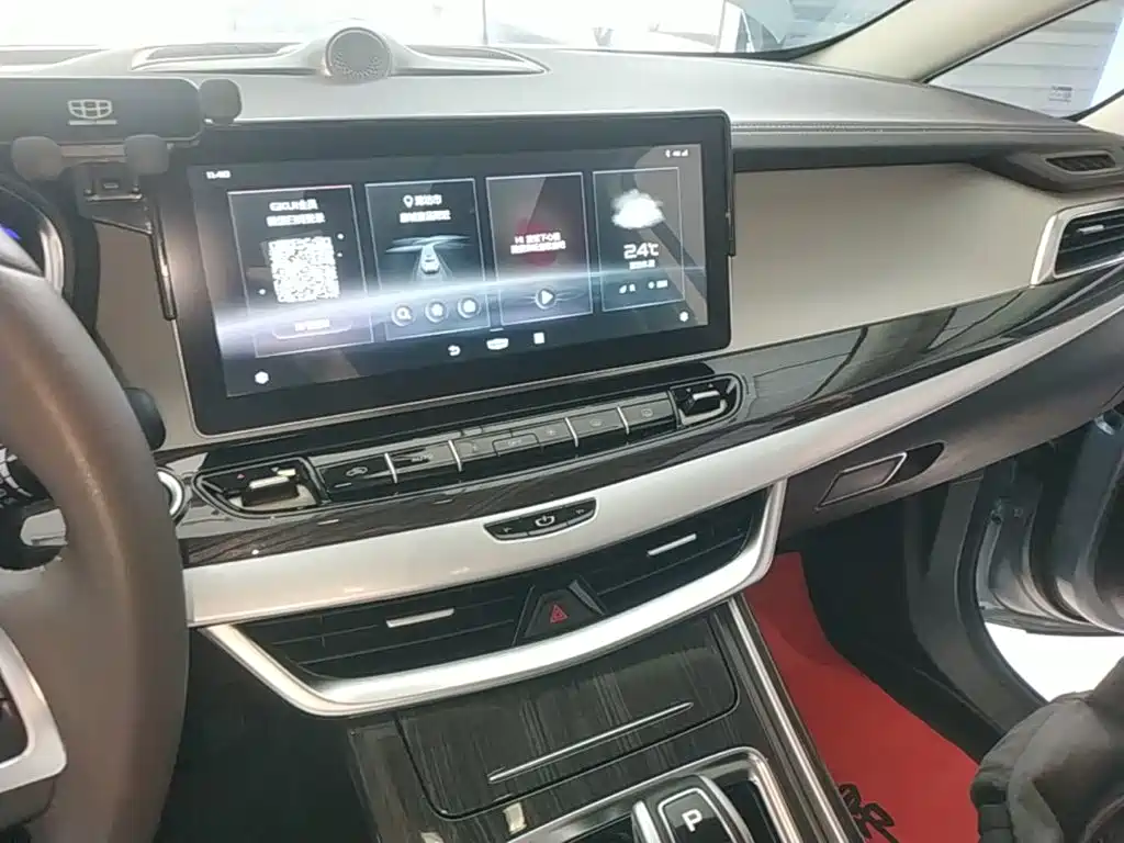 Geely Jia Ji — фото 13