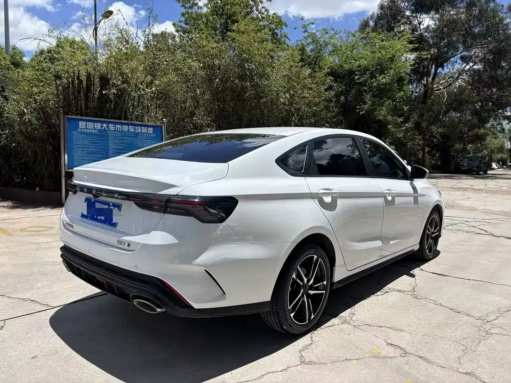 Geely Binrui — фото 10