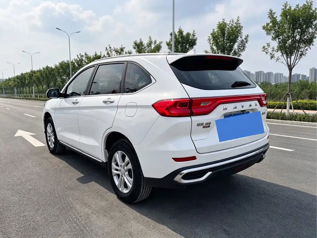 Haval M6 — фото 5