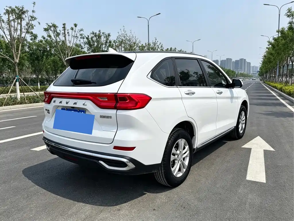 Haval M6 — фото 6