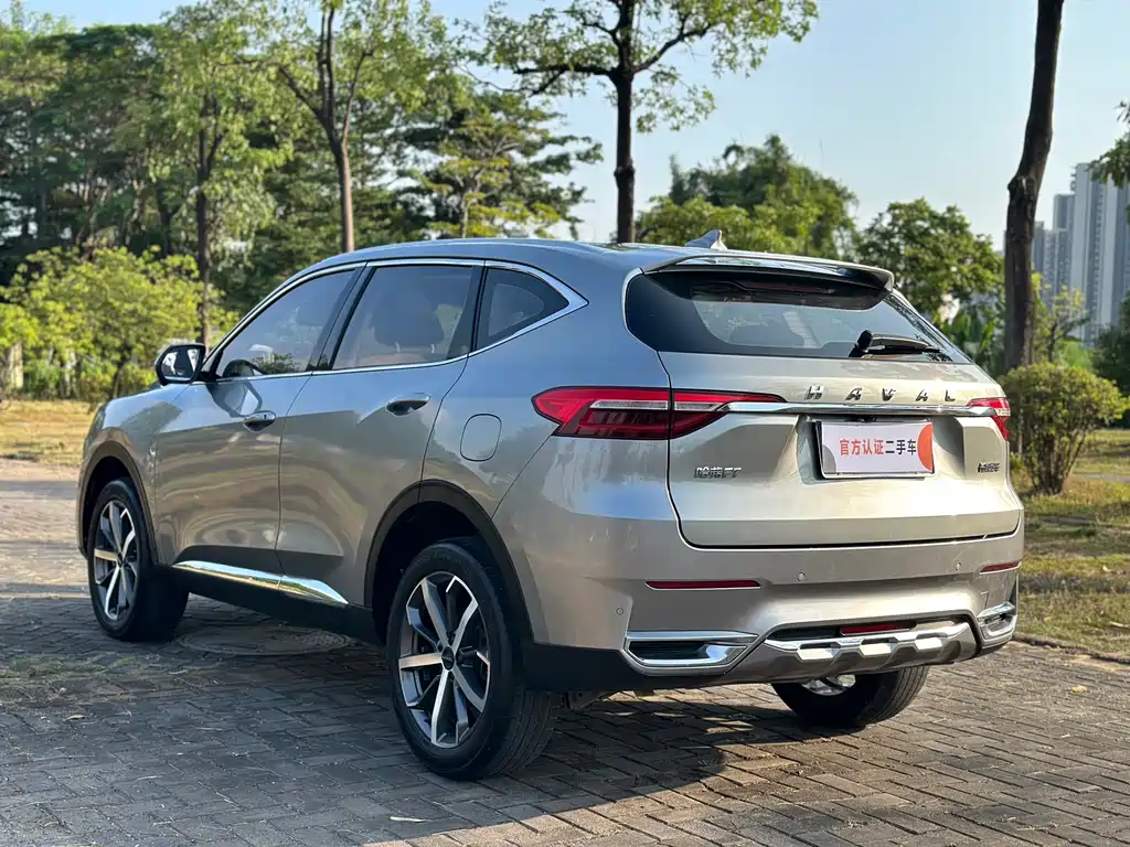 Haval F7 — фото 6