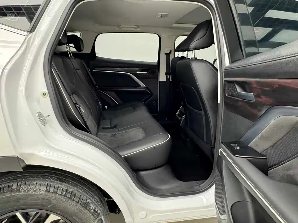 Haval H6 — фото 10