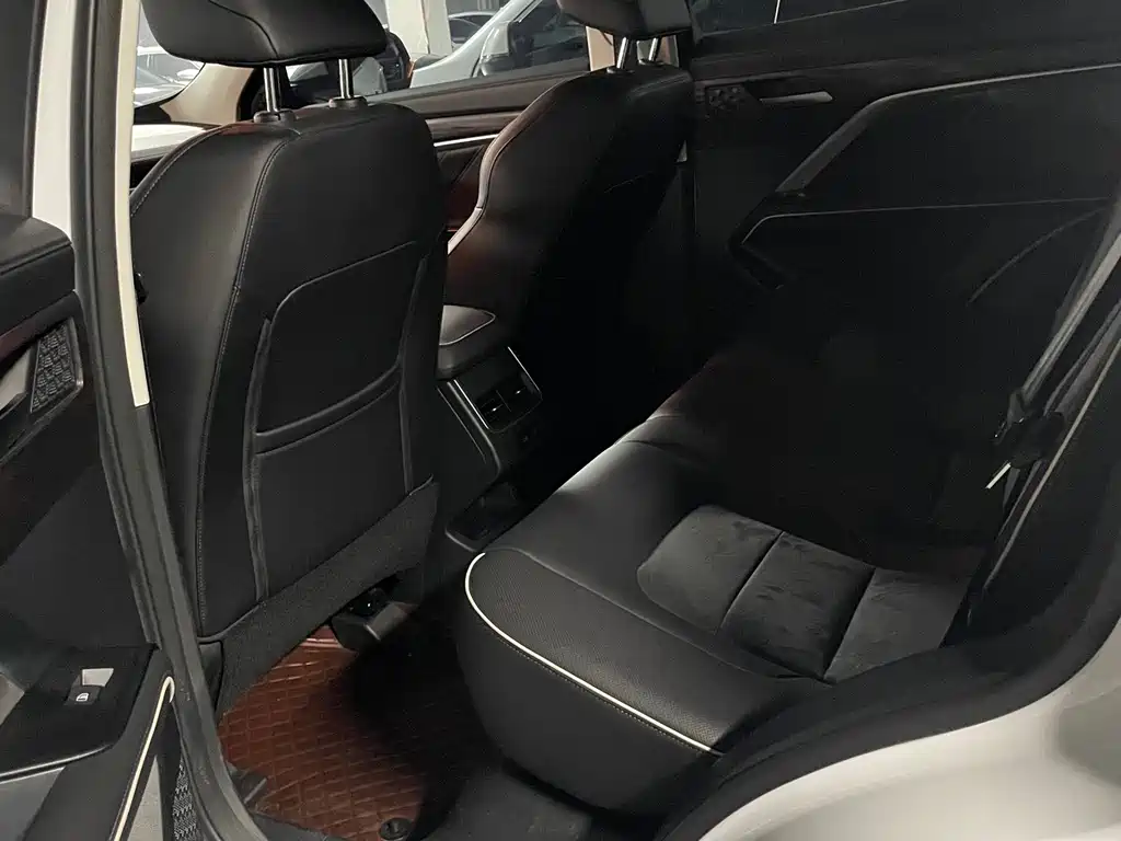 Haval H6 — фото 10