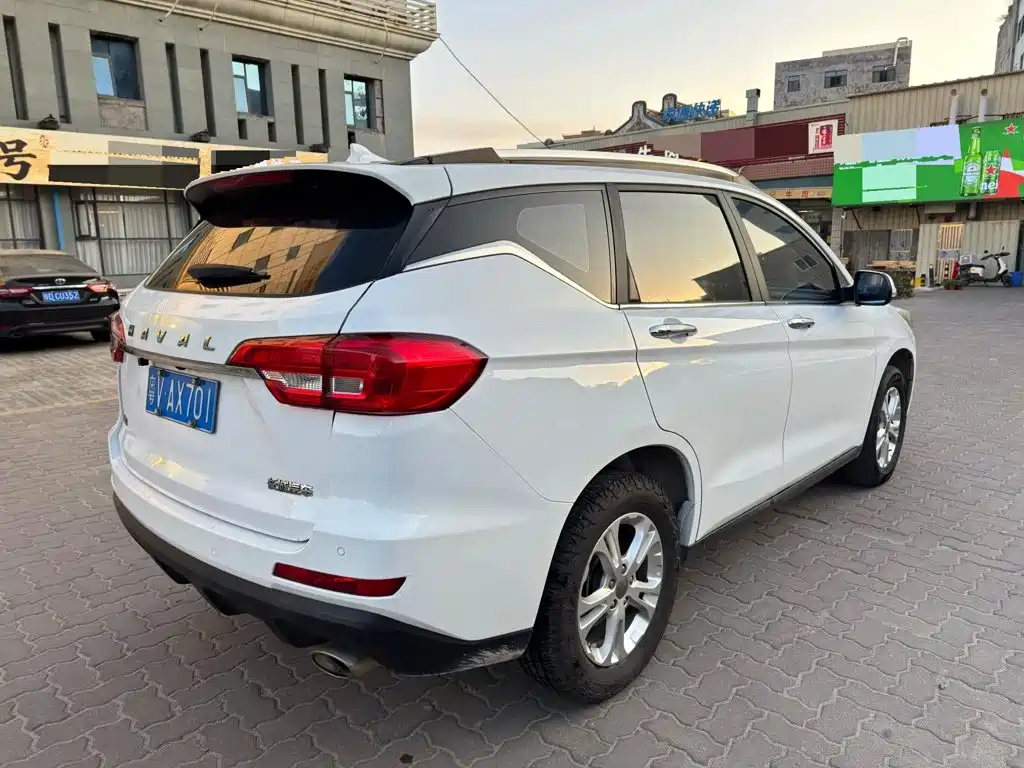 Haval M6 — фото 9