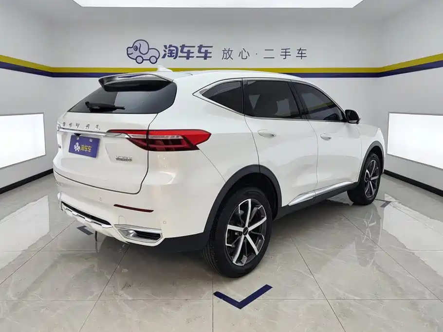 Haval F7 — фото 3
