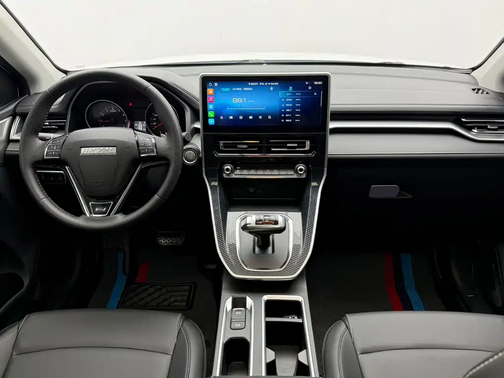 Haval M6 — фото 15