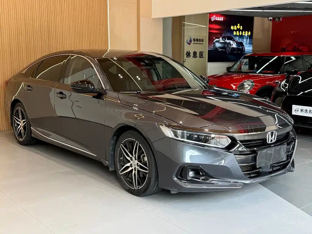 Honda Accord — фото 3