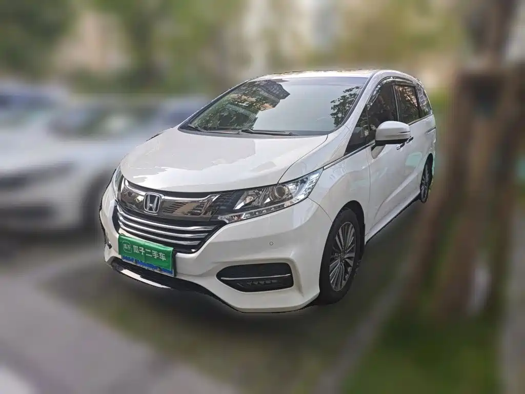 Honda Odyssey — фото 2