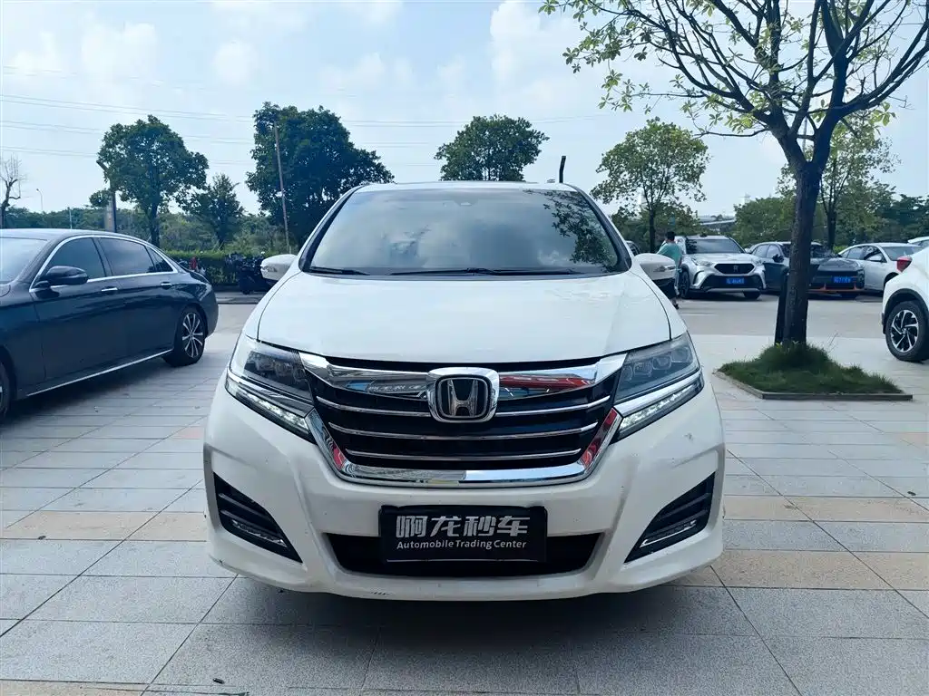 Honda Elysion — фото 2