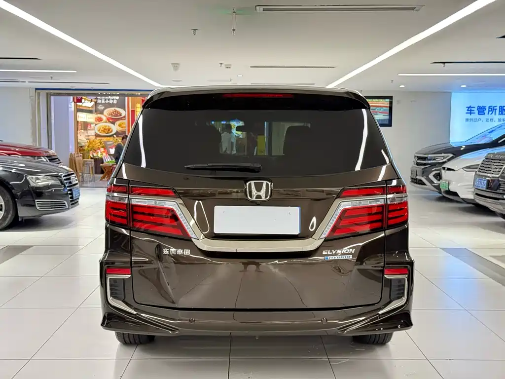 Honda Elysion — фото 6