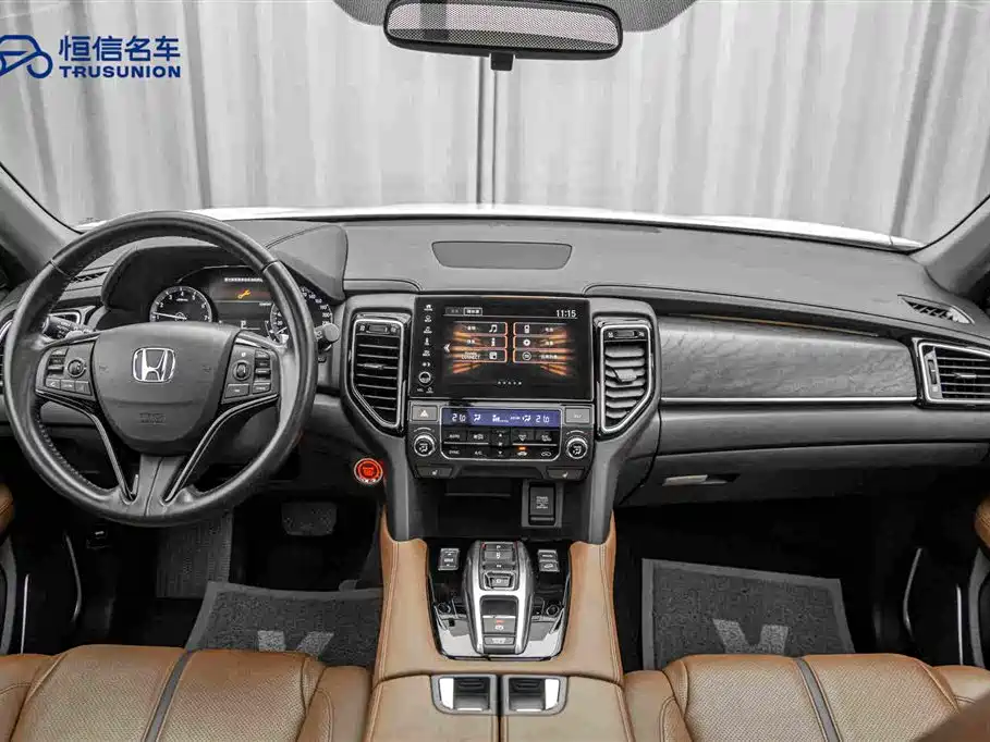 Honda UR-V — фото 13