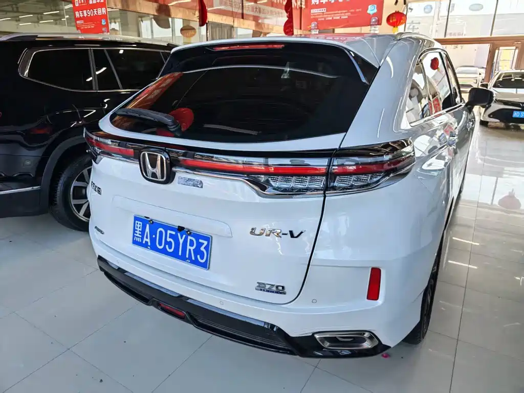 Honda UR-V — фото 10