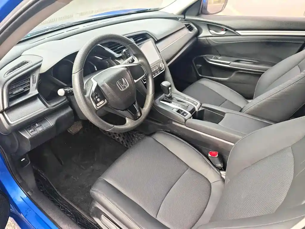 Honda Civic — фото 4