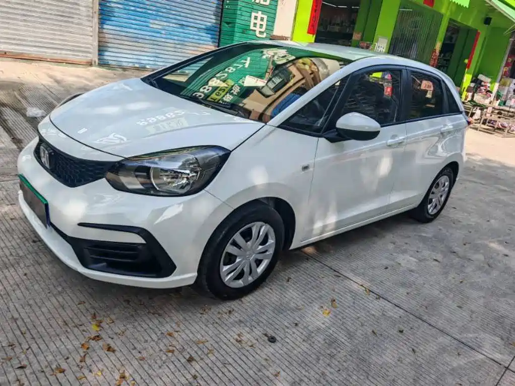 Honda Fit — фото 2