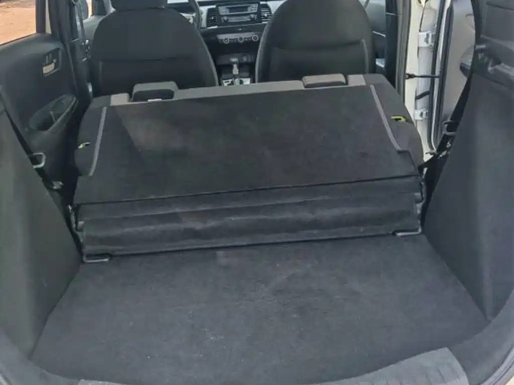 Honda Fit — фото 8