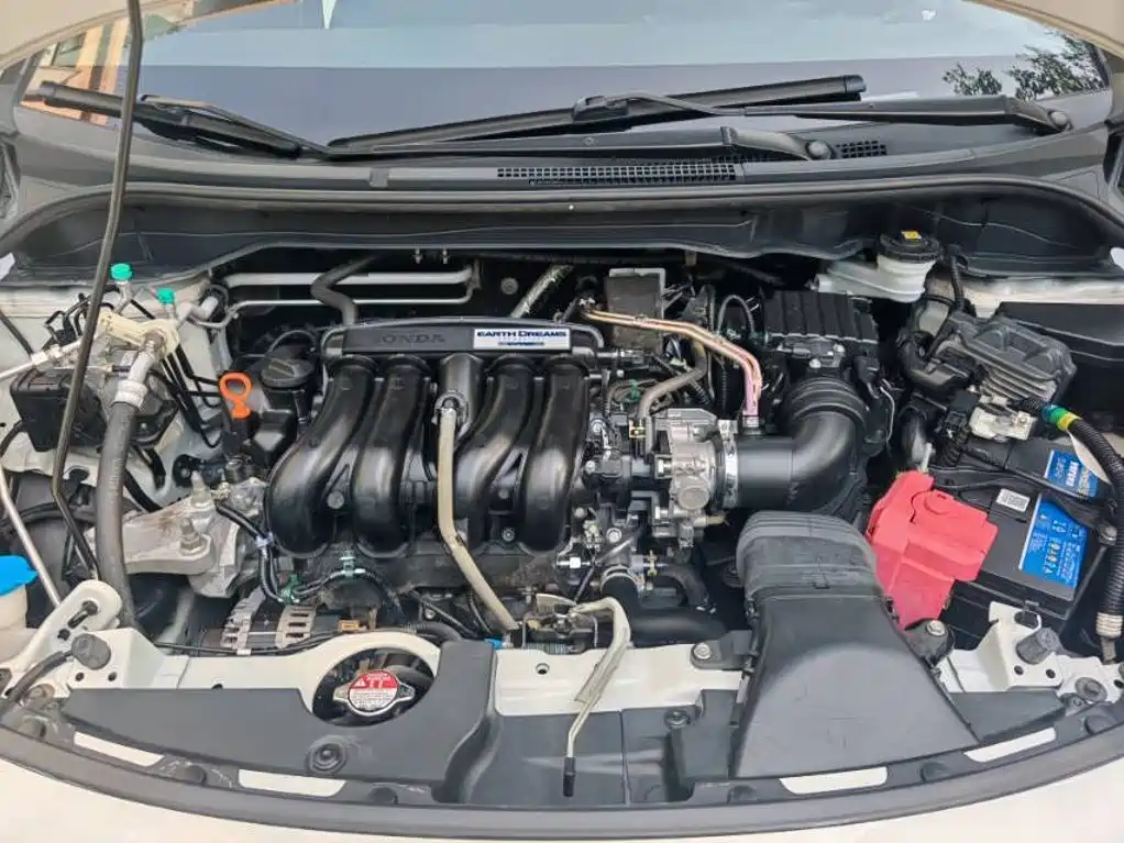 Honda Fit — фото 9
