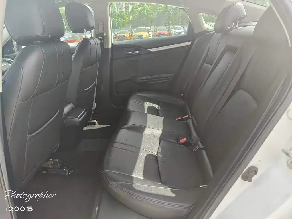 Honda Civic — фото 5