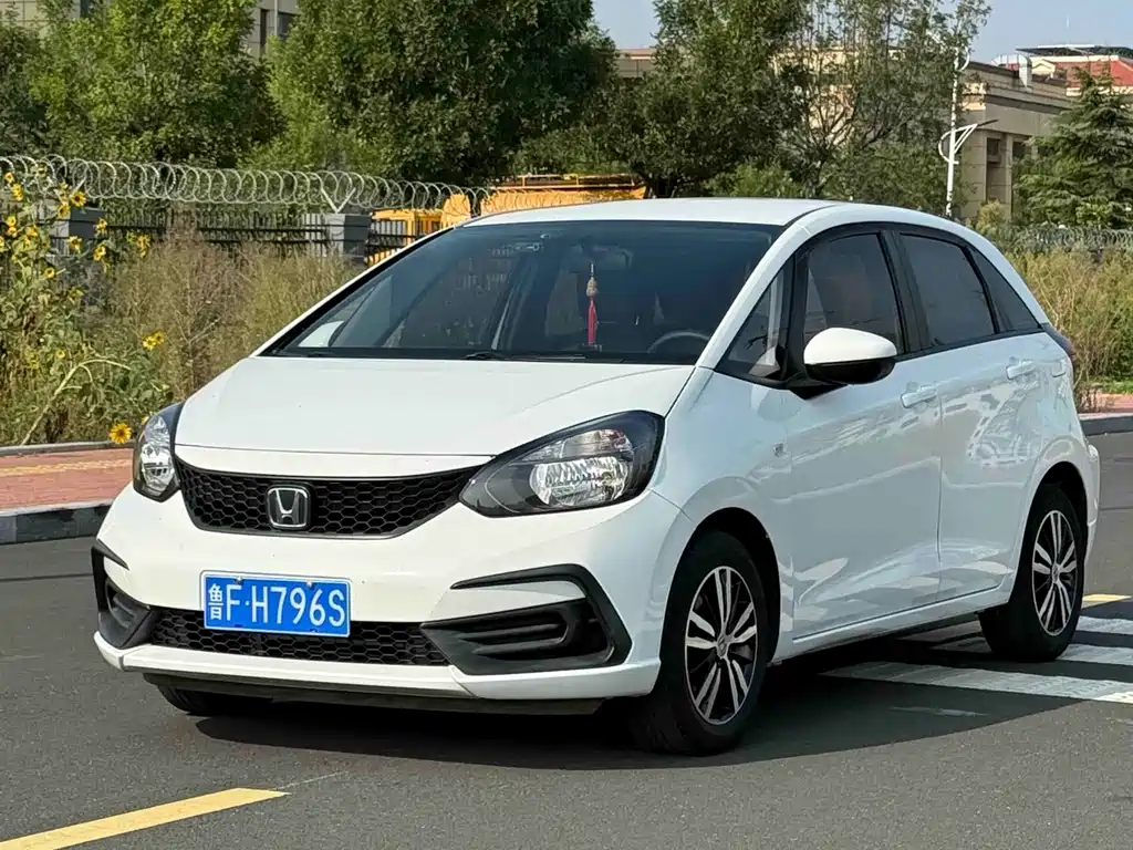 Honda Fit — фото 3
