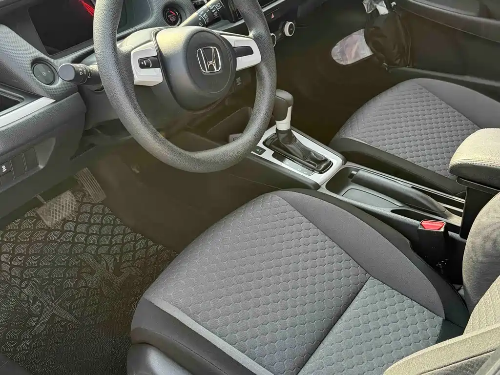 Honda Fit — фото 7
