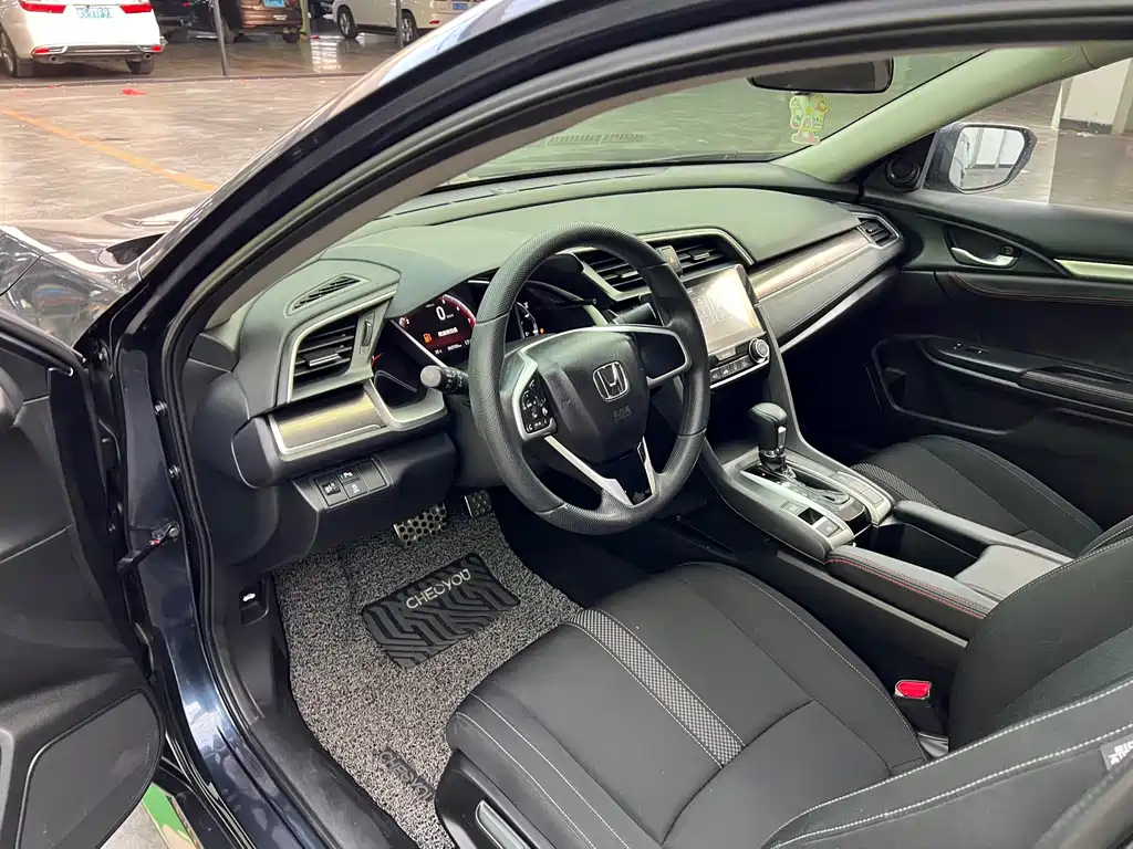 Honda Civic — фото 5