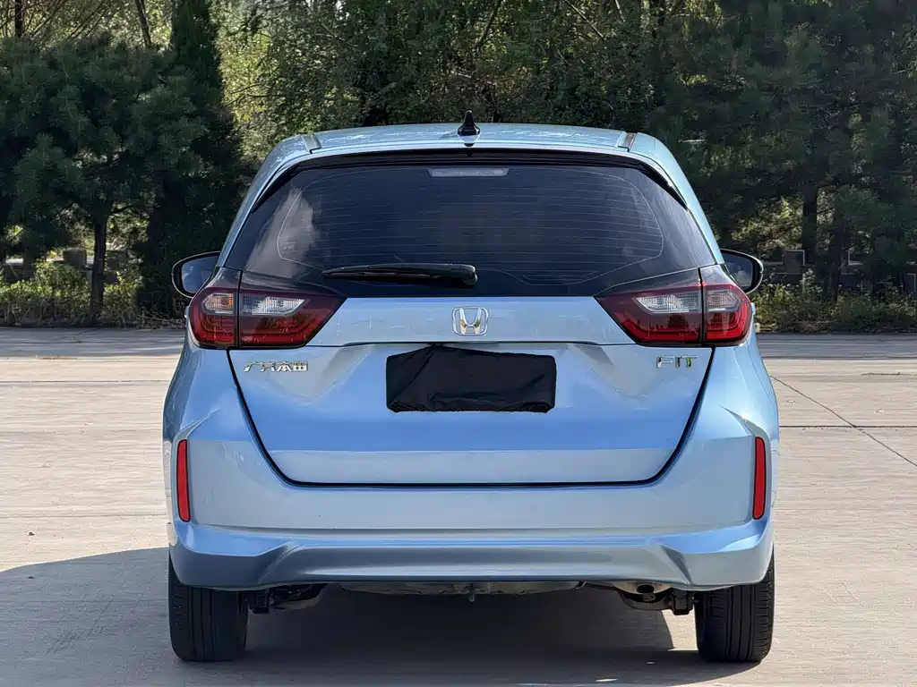 Honda Fit — фото 5