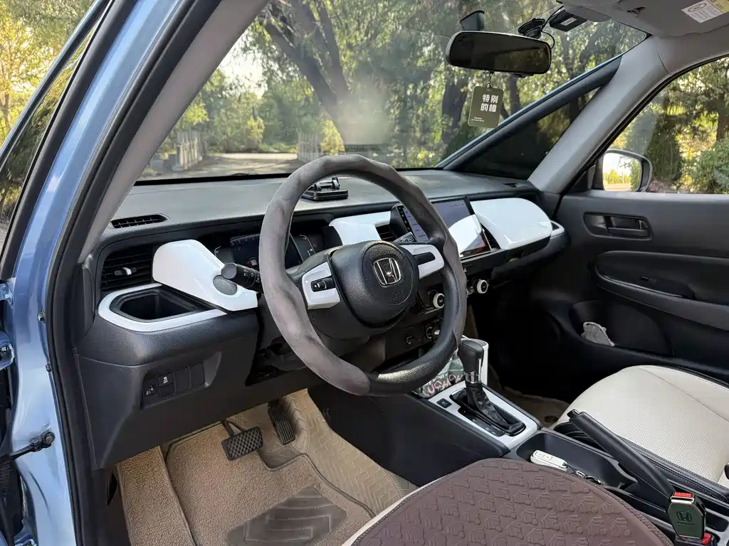 Honda Fit — фото 10