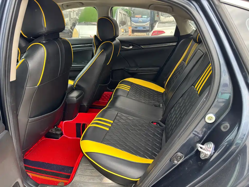 Honda Civic — фото 5