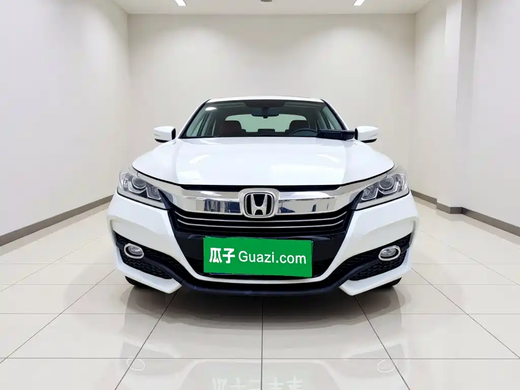Honda Accord — фото 2