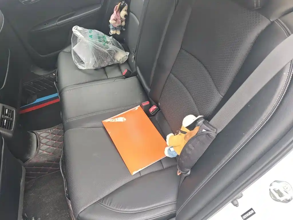 Honda Accord — фото 18