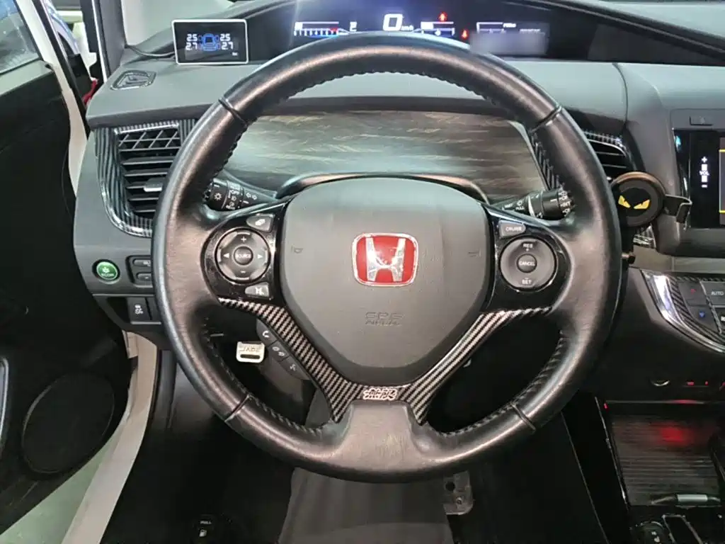 Honda Jade — фото 11