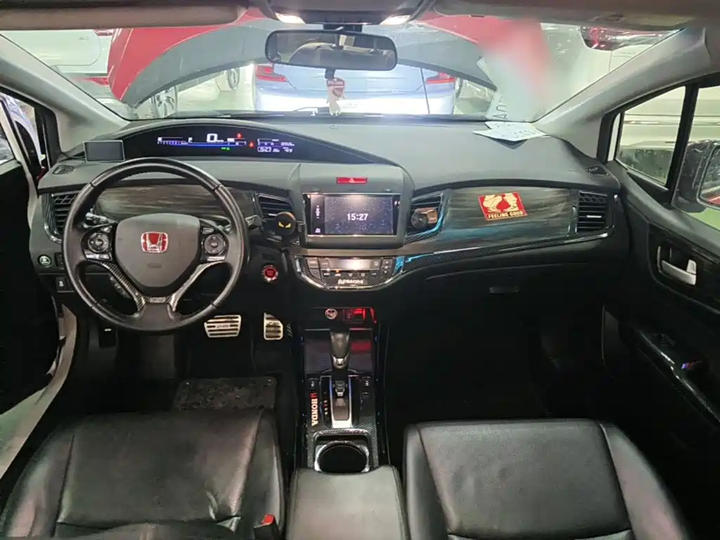 Honda Jade — фото 10