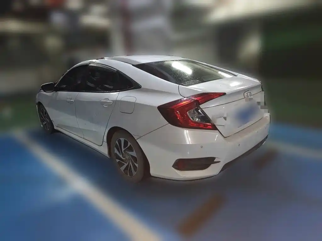 Honda Civic — фото 25