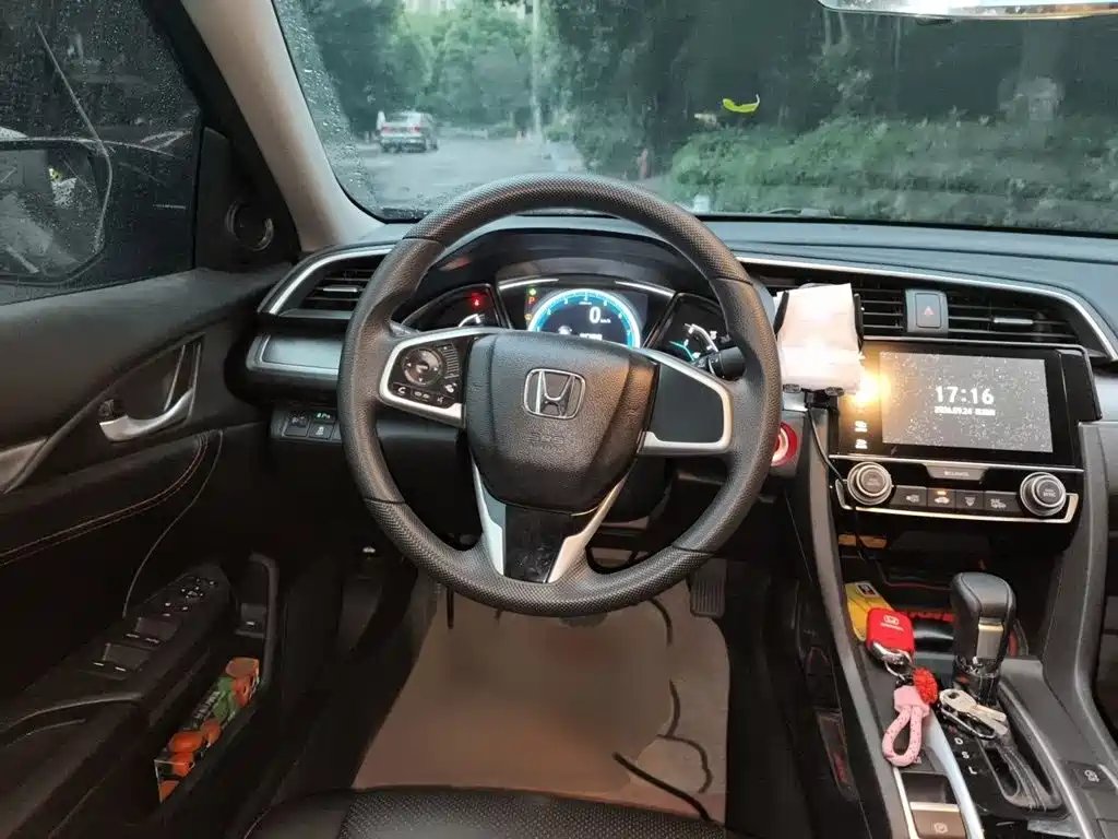 Honda Civic — фото 3