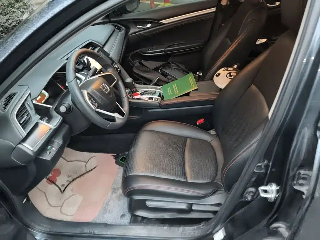 Honda Civic — фото 8
