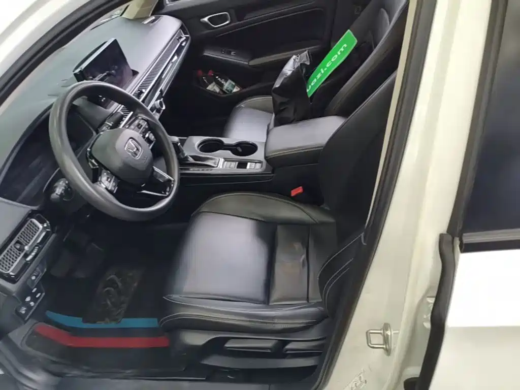 Honda Civic — фото 8