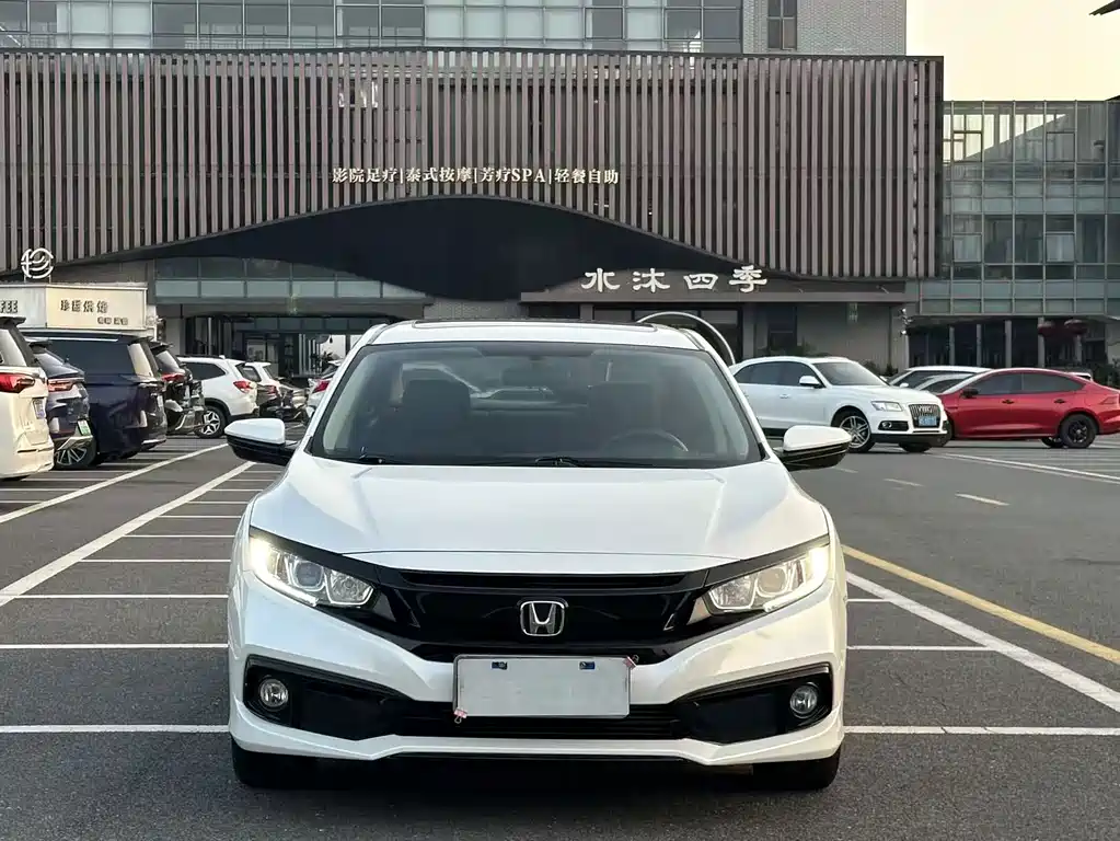 Honda Civic — фото 2