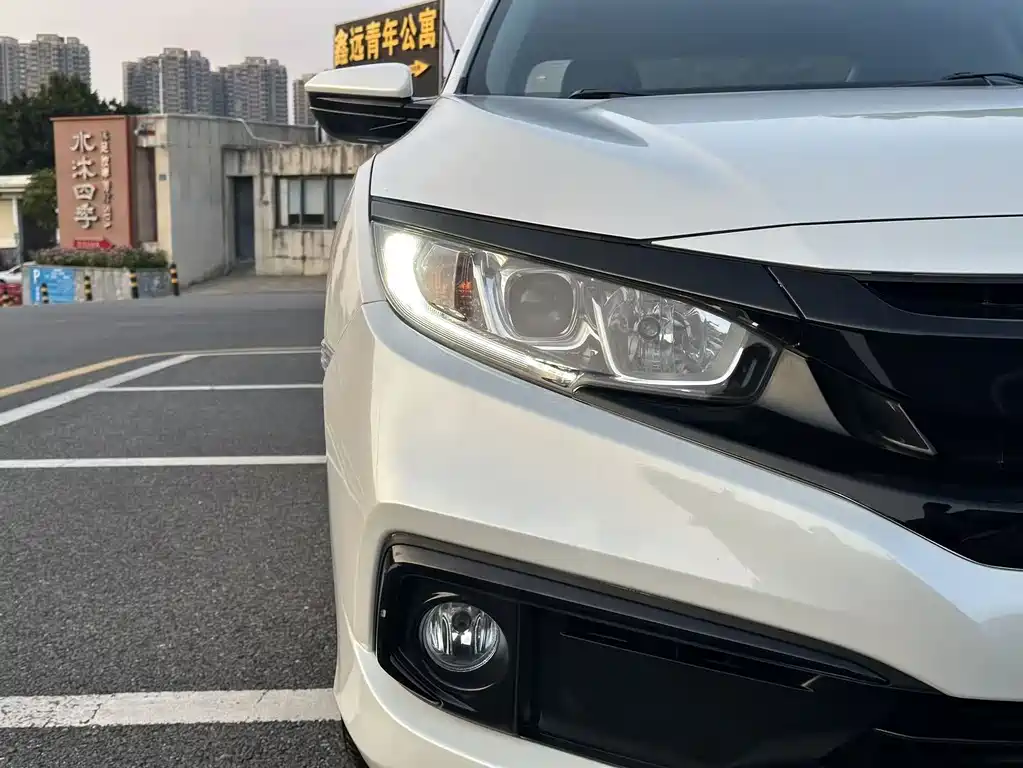 Honda Civic — фото 19