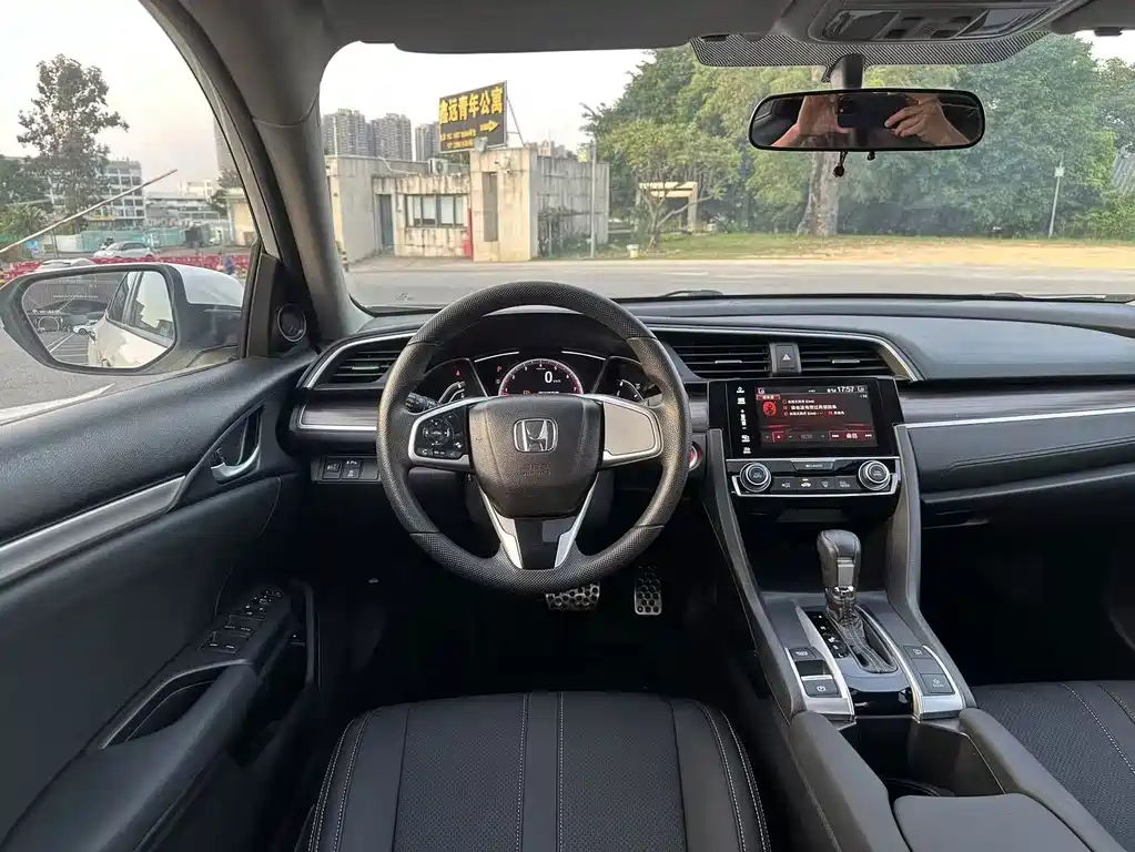 Honda Civic — фото 6