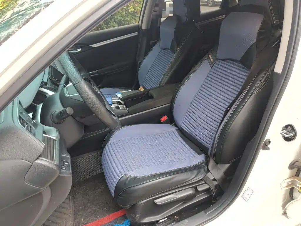 Honda Civic — фото 11