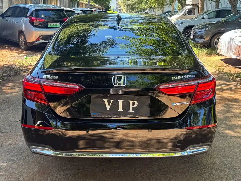 Honda Inspire — фото 4