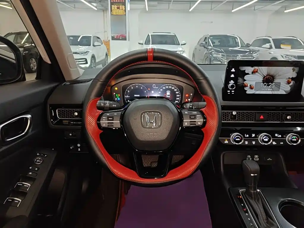 Honda Civic — фото 11