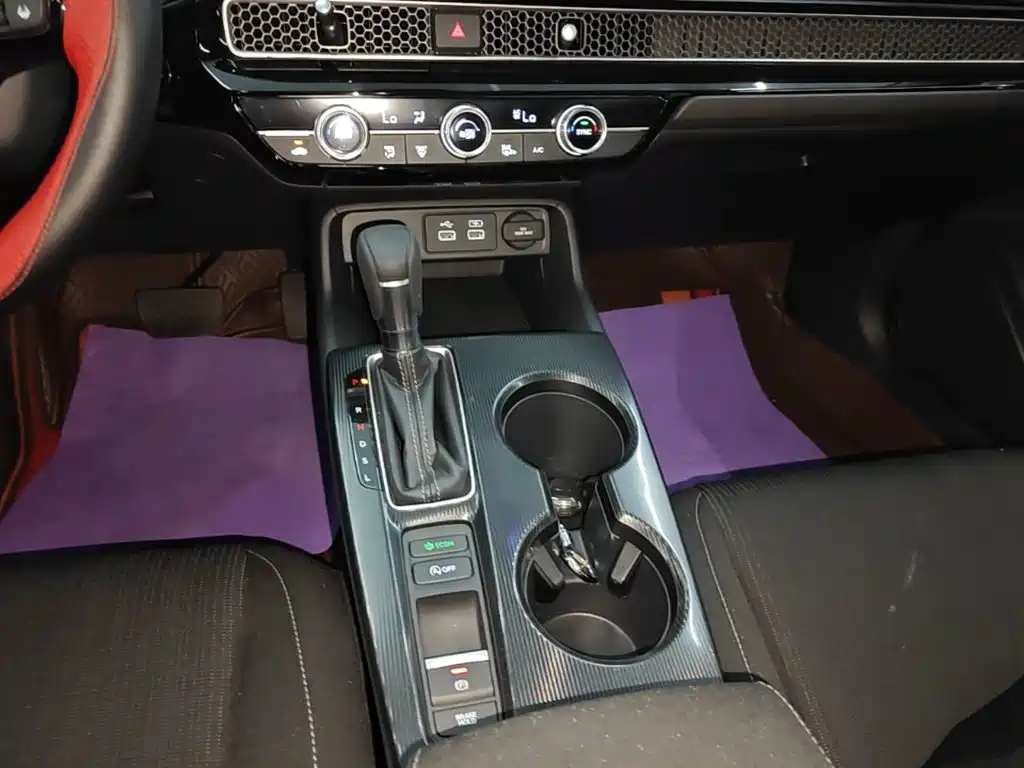 Honda Civic — фото 14