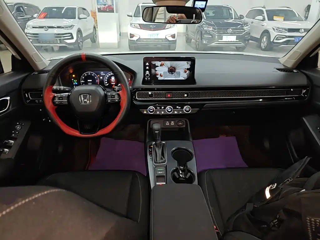 Honda Civic — фото 10